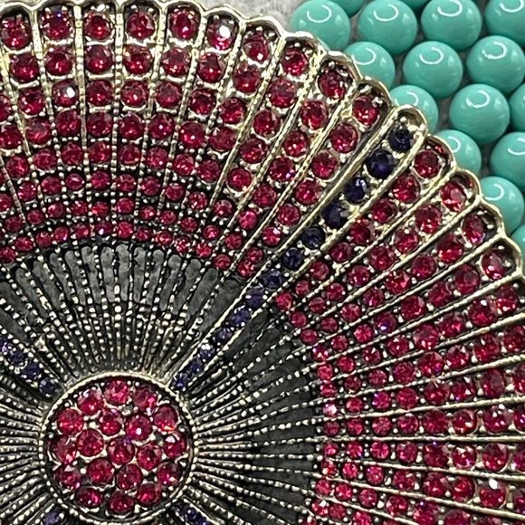 Heidi Daus Belgian Disc Turquoise Crystal Statement Necklace - Picture 6 of 12